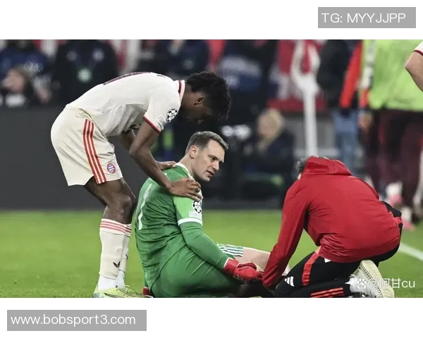 拜仁官方宣布诺伊尔肌肉纤维撕裂冬歇期后有望复出